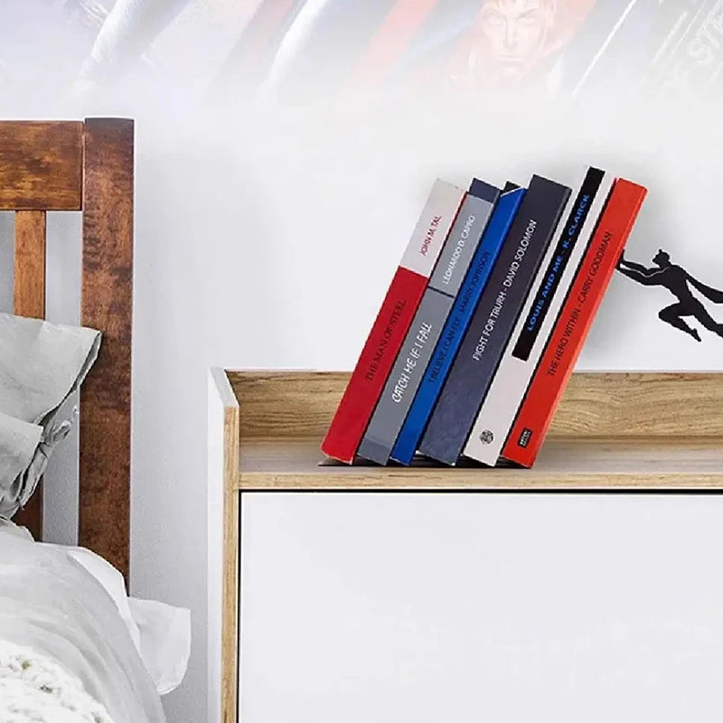 Superhero Bookend Figurines – Stylish Metal Support for Your Bookshelf