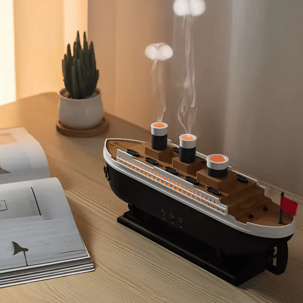 Titanic Humidifier with LED Lighting and Remote Control!