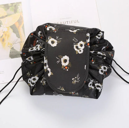 Magic Cosmetics Pouch
