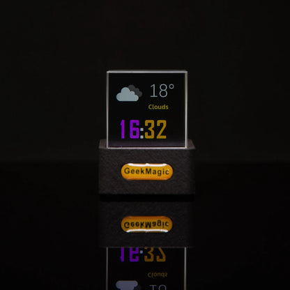 GeekMagic Crystal Cube Photo Display!